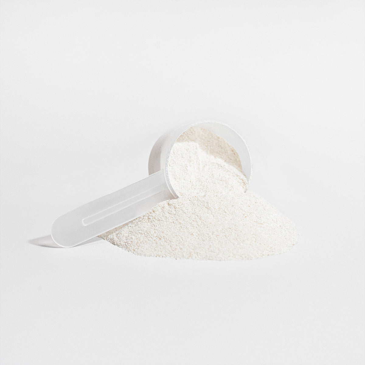 Amonas Aurora Luxe Unflavored Collagen Peptides Powder scoop close-up